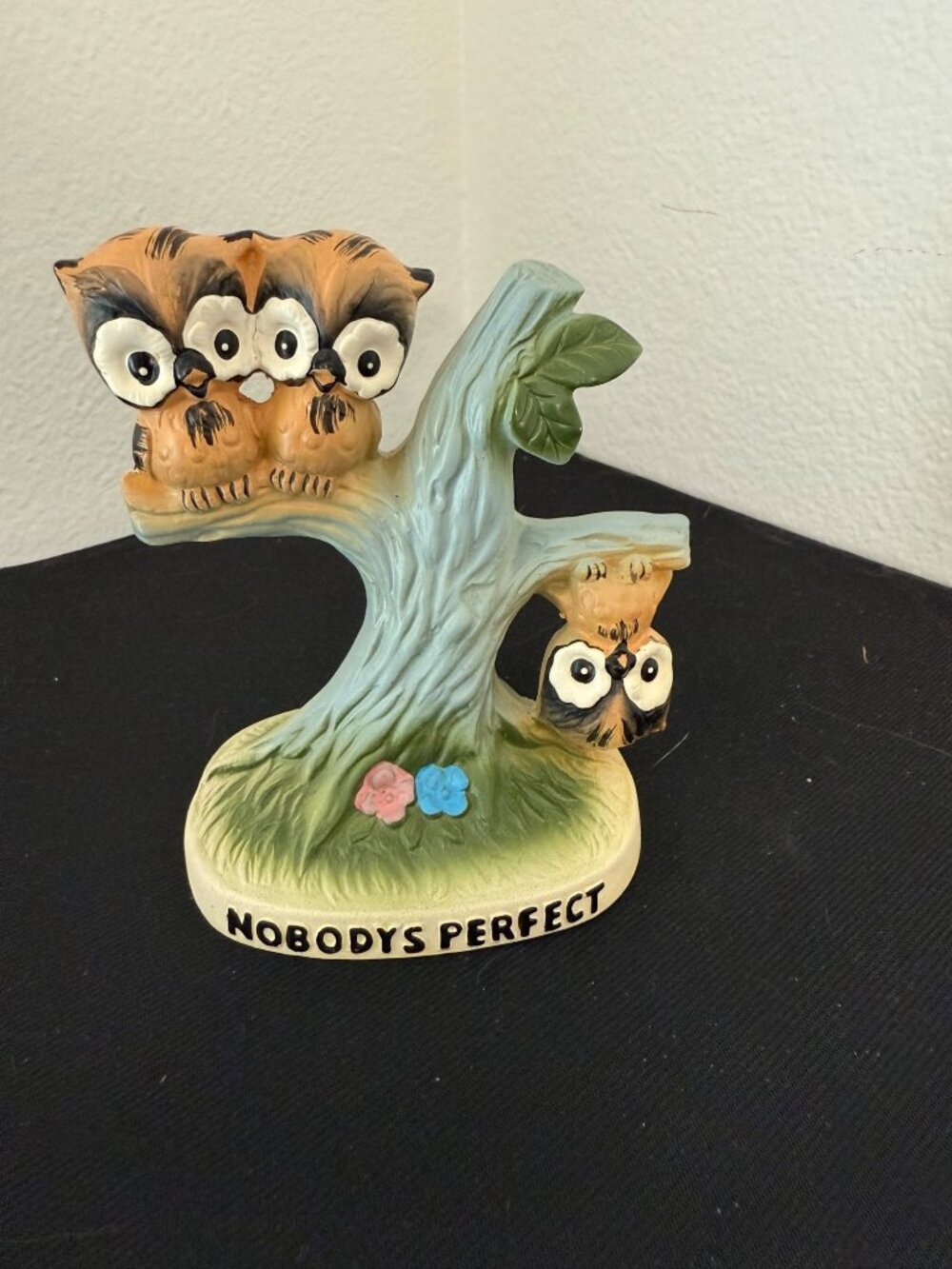 Vintage "NOBODYS PERFECT" Owl figurine.